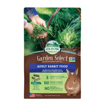 Oxbow Garden Select Adult Rabbit prémium homogén zöldes-barna színű pelletált takarmány felnőtt nyulak részére háromféle válogatott fűszénával és kerti növényekkel dúsítva