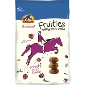   Cavalor Fruities jutalomfalat lovaknak  gyümölcsös izű 750g (472437)