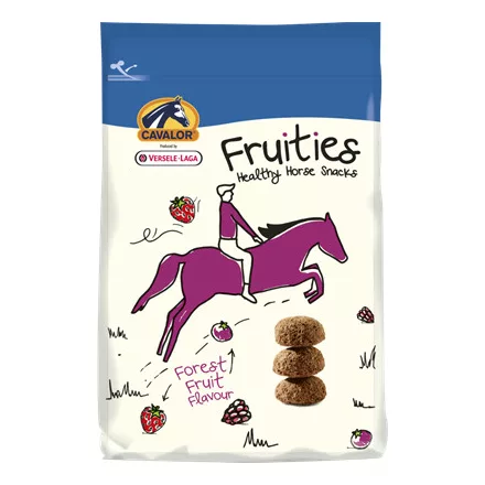 Cavalor Fruities jutalomfalat lovaknak  gyümölcsös izű 750g (472437)